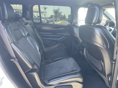 Used 2025 Jeep Grand Cherokee L Laredo AWD/4WD image 26