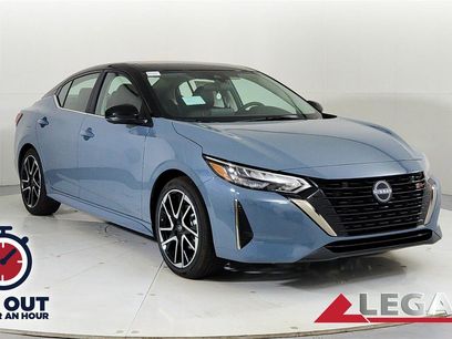 New 2025 Nissan Sentra SR w/ SR Premium Package