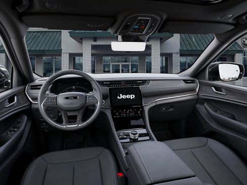 New 2025 Jeep Grand Cherokee L Limited w/ Luxury Tech Group II image 17