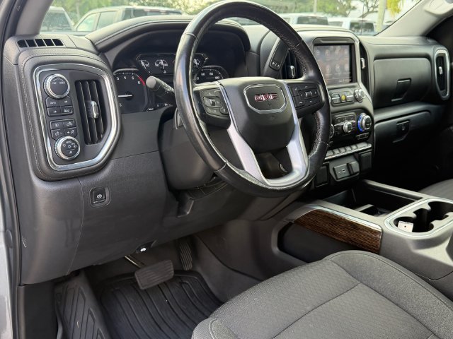 Used 2022 GMC Sierra 1500 Elevation w/ LPO, Elevation Black Package AWD/4WD image 13