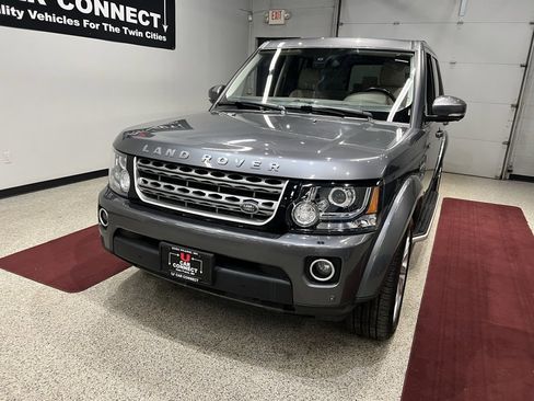 Used 2016 Land Rover LR4 HSE image 5