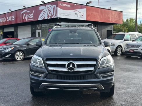 Used 2013 Mercedes-Benz GL 450 4MATIC image 3