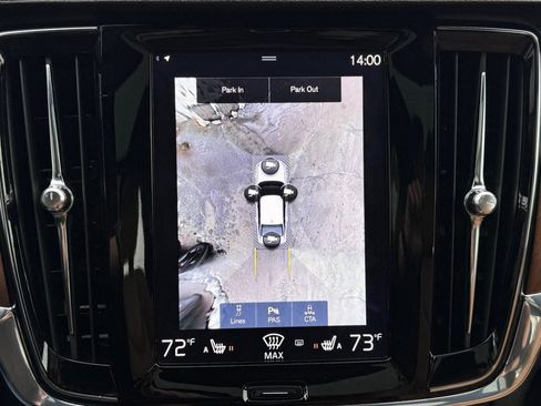 Used 2018 Volvo S90 T6 Inscription w/ Convenience Package image 16