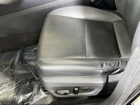 Used 2023 Lexus RX 350 Premium w/ Accessory Package (Z1) AWD/4WD image 18