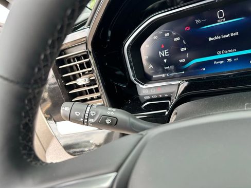 New 2026 Chevrolet Silverado 1500 LT image 28