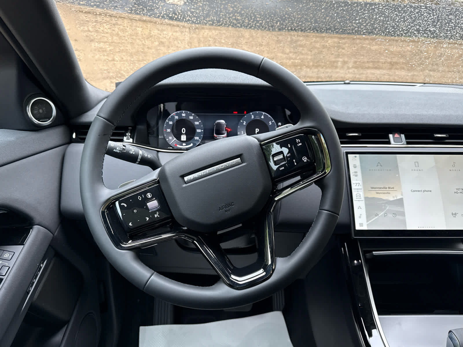 Used 2026 Land Rover Range Rover Evoque S AWD/4WD image 10