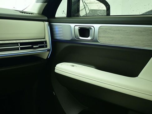 Used 2025 Hyundai Santa Fe Calligraphy image 45