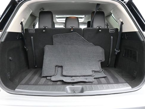 Used 2023 Nissan Pathfinder SL w/ SL Premium Package FWD image 21