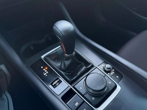 Used 2022 MAZDA MAZDA3 Sedan FWD image 24