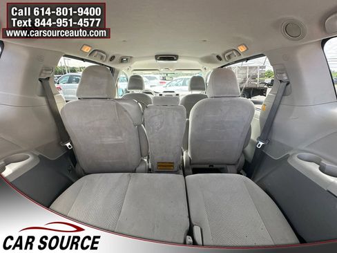 Used 2013 Toyota Sienna LE w/ Towing Pkg FWD image 26