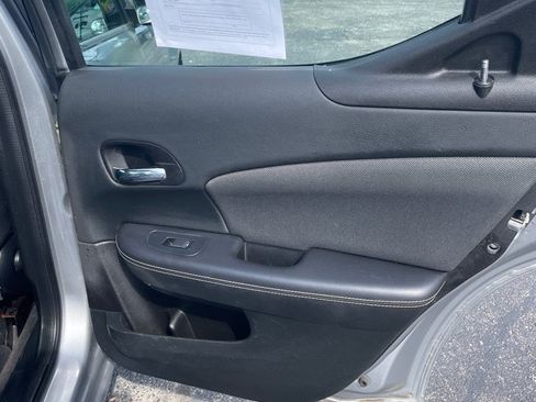 Used 2013 Dodge Avenger SE FWD image 18