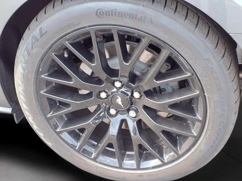 Used 2022 Ford Mustang GT Premium w/ GT Performance Package RWD image 8