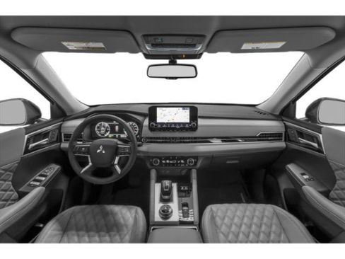Used 2023 Mitsubishi Outlander 4WD Plug-In Hybrid image 8