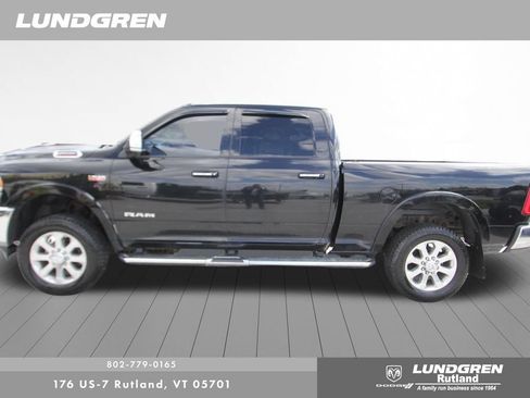 Used 2019 RAM 2500 Laramie AWD/4WD image 9