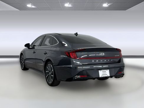 Used 2020 Hyundai Sonata Limited w/ Cargo Package FWD image 3