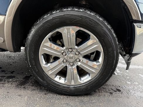 Used 2018 Ford F150 King Ranch w/ Equipment Group 601A Luxury image 4