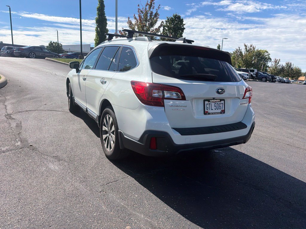 Used 2019 Subaru Outback 2.5i Touring w/ Popular Package #3A AWD/4WD image 15