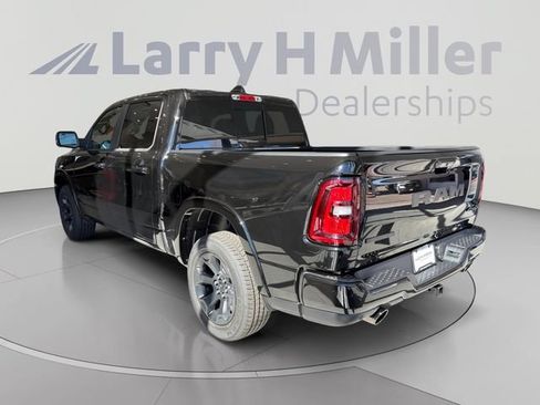 New 2027 RAM 1500 Big Horn AWD/4WD image 3
