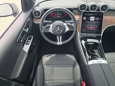 Certified 2026 Mercedes-Benz GLC 300 4MATIC image 26