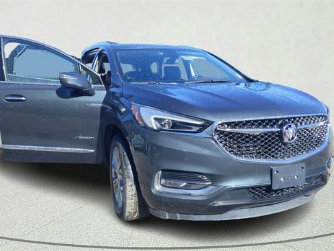 Used 2018 Buick Enclave Avenir w/ Avenir Technology Package image 8
