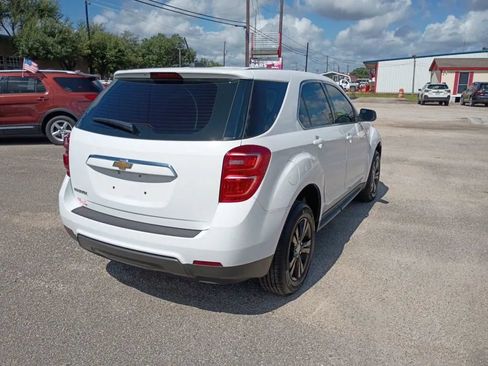 Used 2017 Chevrolet Equinox LS FWD image 5