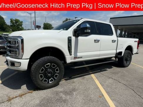 Used 2024 Ford F350 Platinum AWD/4WD image 4