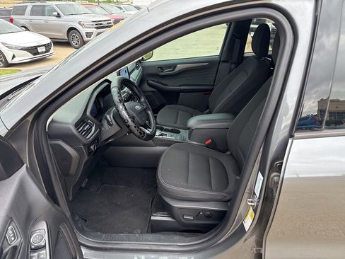 Used 2024 Ford Escape Active image 18