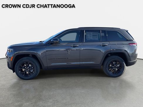 New 2026 Jeep Grand Cherokee Altitude AWD/4WD image 7
