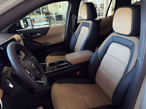 New 2026 Chevrolet Equinox ACTIV image 21