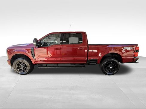 Used 2026 Ford F250 Lariat w/ Black Appearance Package AWD/4WD image 8