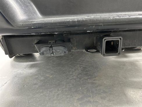 Used 2020 Chevrolet Express 2500 Extended w/ Communications Package image 10