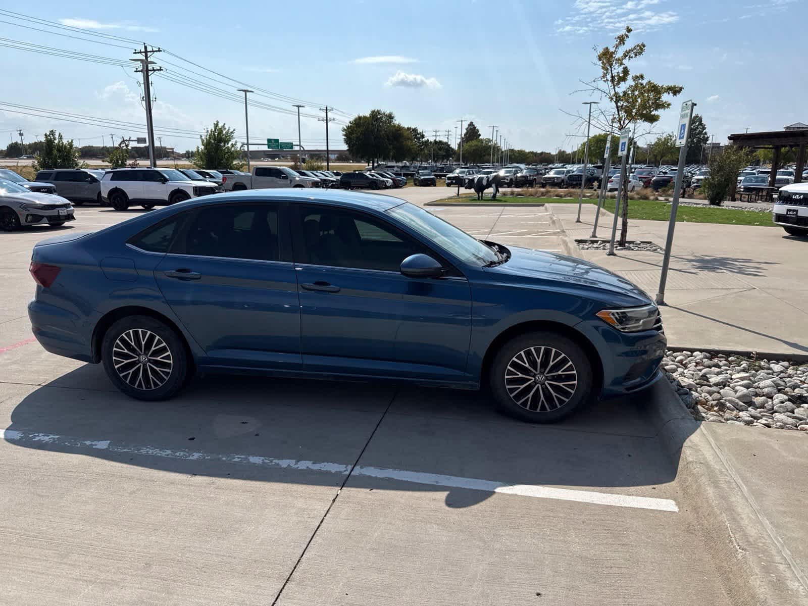 Used 2021 Volkswagen Jetta S FWD image 4