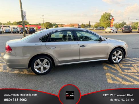 Used 2014 Volkswagen Passat 1.8T Wolfsburg Edition FWD image 4