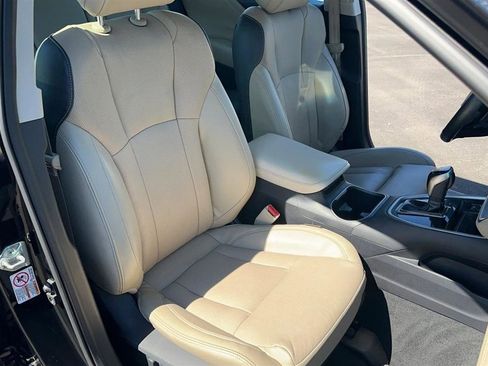 Used 2020 Subaru Legacy Limited image 26