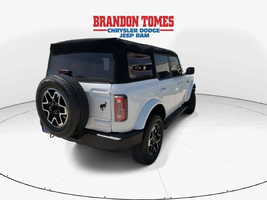 Used 2024 Ford Bronco Outer Banks AWD/4WD image 7