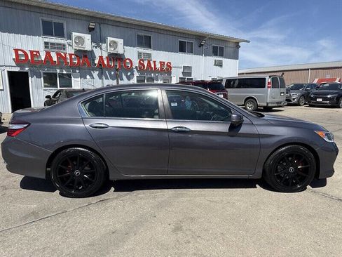 Used 2017 Honda Accord EX-L image 8