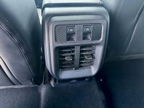 Used 2025 Ford Bronco Outer Banks AWD/4WD image 9