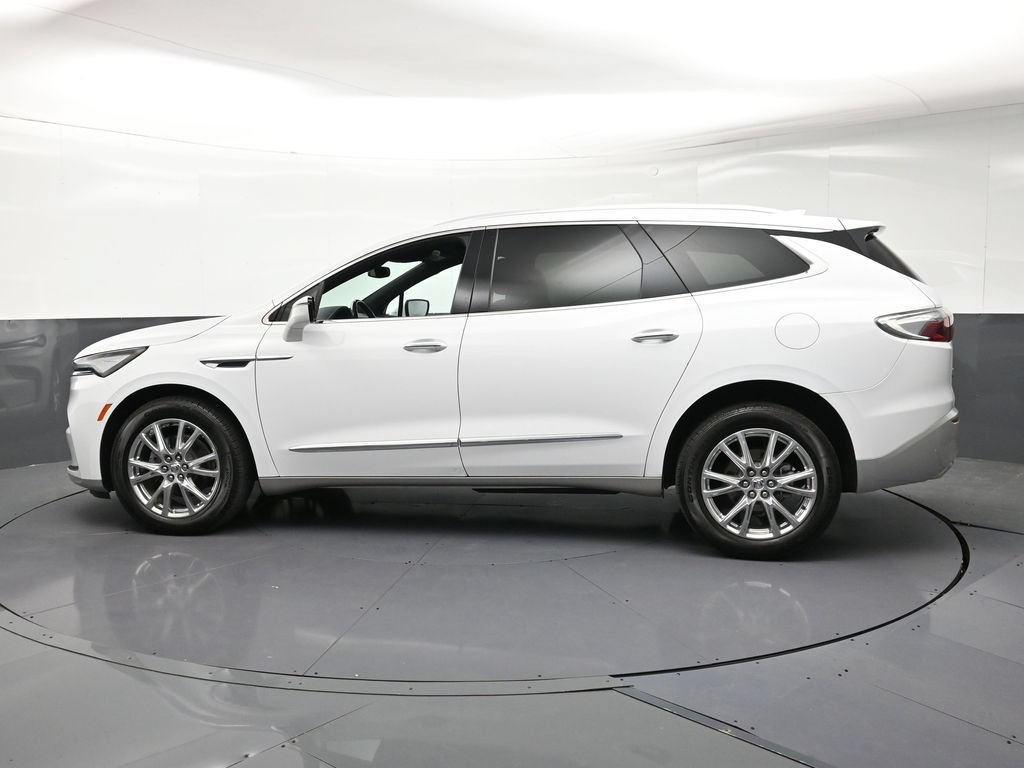 Certified 2024 Buick Enclave Essence w/ Experience Buick Package AWD/4WD image 2