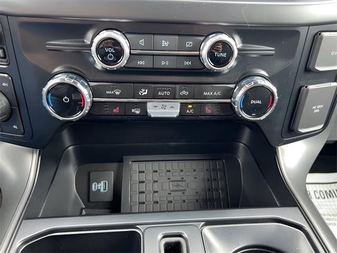 Used 2024 Ford F150 XLT w/ Equipment Group 302A MID image 27