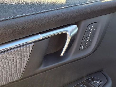 New 2026 Buick Enclave Sport Touring w/ Power Package FWD image 15