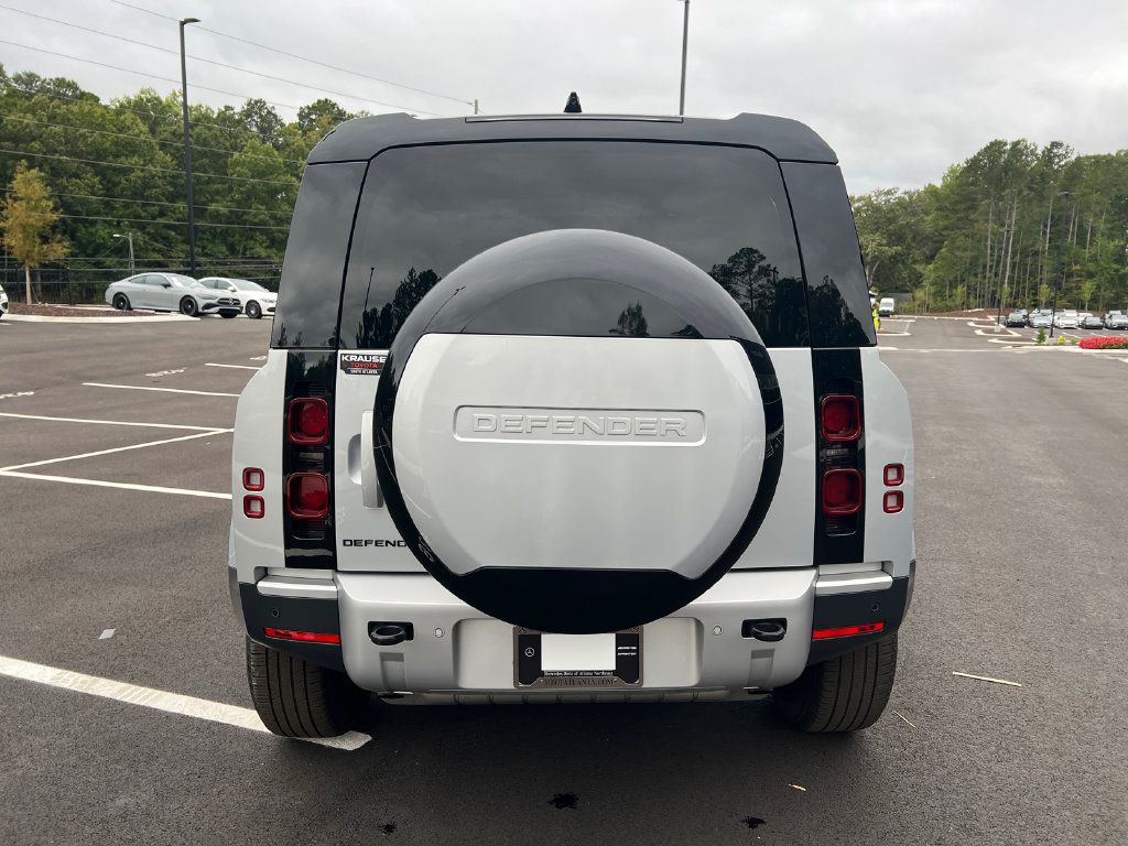 Used 2024 Land Rover Defender 110 S AWD/4WD image 6