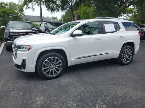 Certified 2021 GMC Acadia Denali w/ Denali Technology Package AWD/4WD image 2