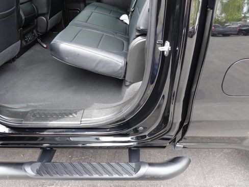 Used 2024 Chevrolet Silverado 1500 Custom AWD/4WD image 18