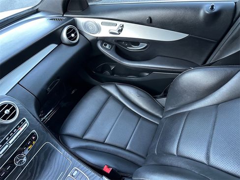 Used 2021 Mercedes-Benz C 300 Sedan w/ Premium Package image 24