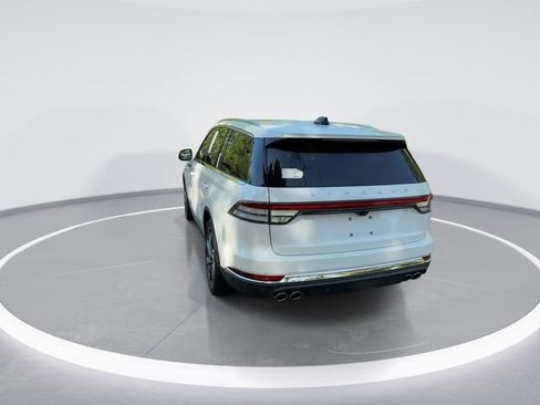 New 2026 Lincoln Aviator Reserve image 6