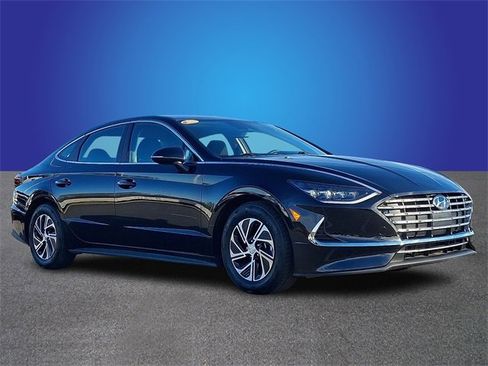 Used 2023 Hyundai Sonata Blue image 3