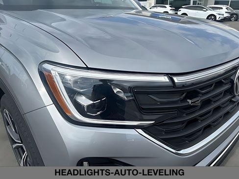 New 2026 Volkswagen Atlas SEL Premium R-Line AWD/4WD image 9