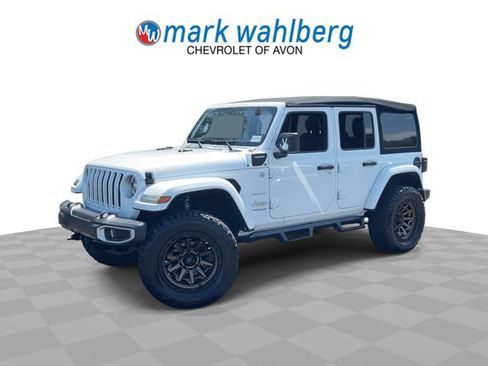 Used 2021 Jeep Wrangler Unlimited Sahara w/ Cold Weather Group AWD/4WD image 4