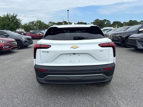 Used 2024 Chevrolet Blazer EV LT AWD/4WD image 3
