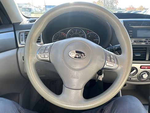 Used 2010 Subaru Forester 2.5X Premium image 16